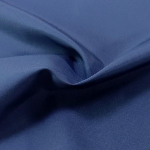 ポリエステルをリサイクルします